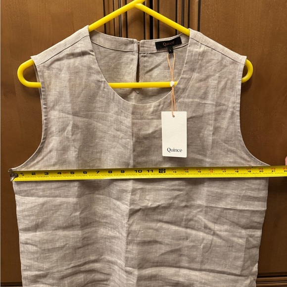 Quince women’s Linen Sleeveless Tank Large - Picture 2 of 3